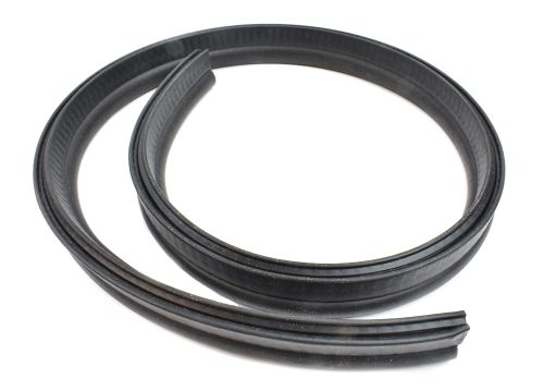 Mecalac, Terex Rubber Bonnet Seal OEM Number: 1591-1035