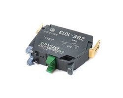 Bomag Switch Normally Open OEM: 05762302 (HEL3141)