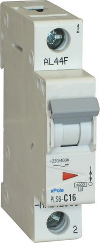 VT1 Light Switch Single Pole 16Amp MCB