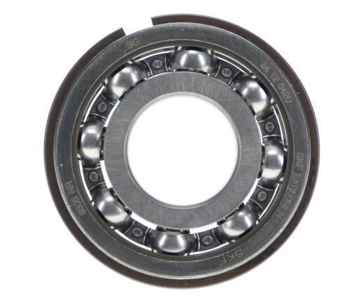 Newage 40M, 85M Output Bearing & Clip OEM Number: 800-9234, T54015, T4441