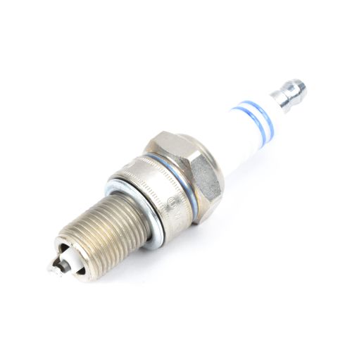 Spark Plug Bosch Wr7Dc (Replaces BPR6ES)