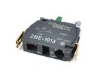 Bomag Switch Normally Open OEM: 05762302 (HEL3141)