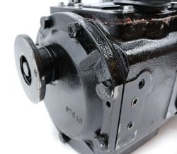 Dana Spicer Manual Gearbox (HMP0414)